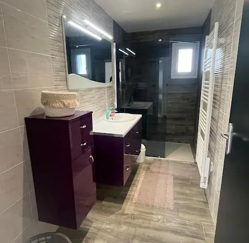 Avec Piscine Villa *