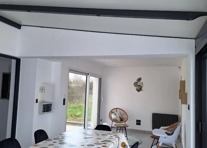 Avec Piscine Villa *